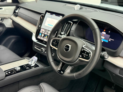 2025 Volvo XC90