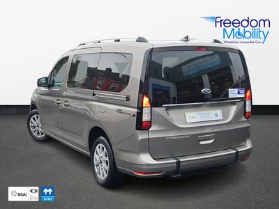 2023 Ford Tourneo