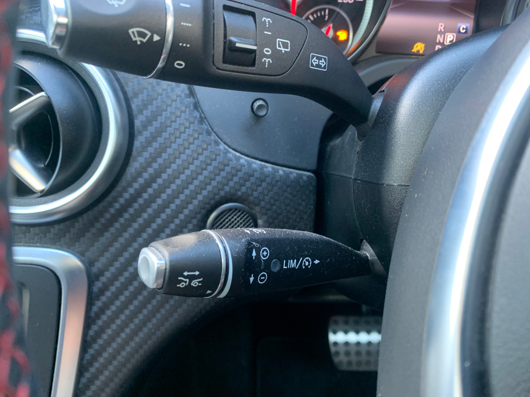 2017 Mercedes-Benz A 180