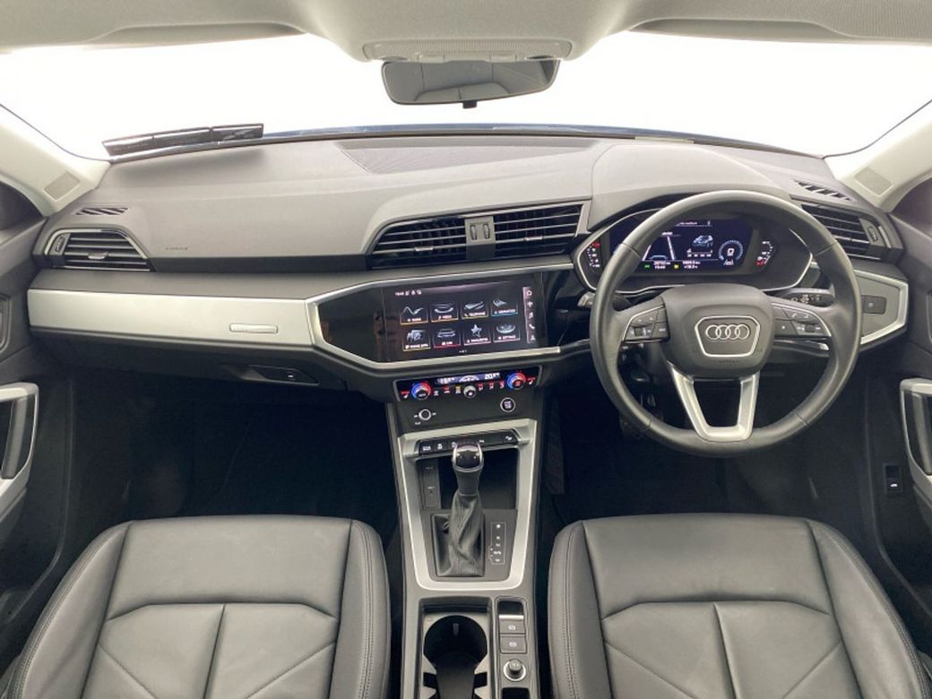 2022 Audi Q3