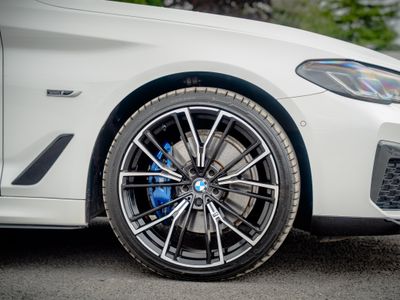 2022 BMW 5 Series