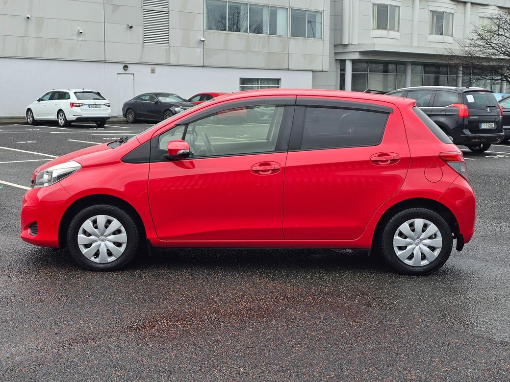 2014 Toyota Vitz