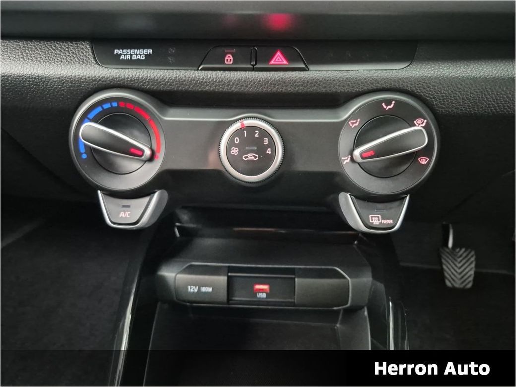 2023 Kia Rio