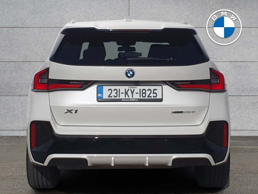 2023 BMW X1