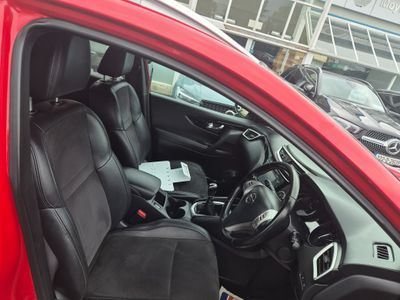 2017 Nissan Qashqai