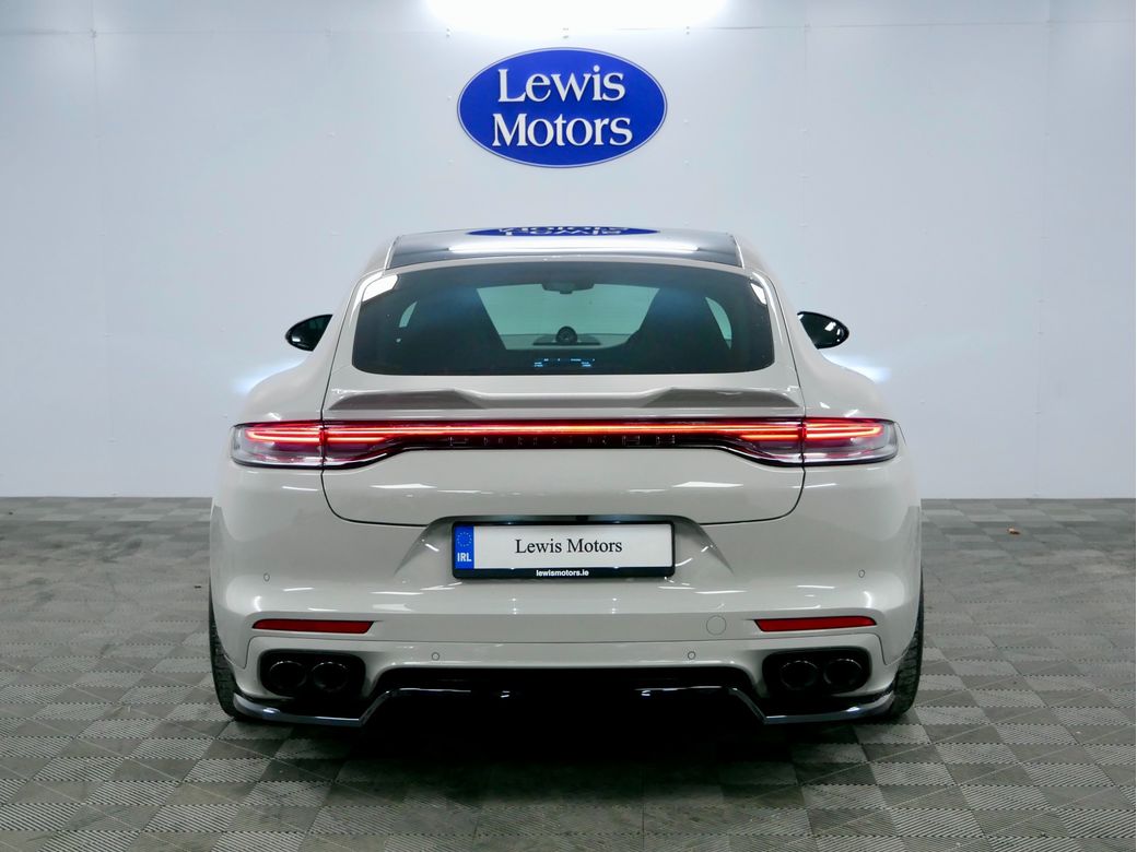 2021 Porsche Panamera