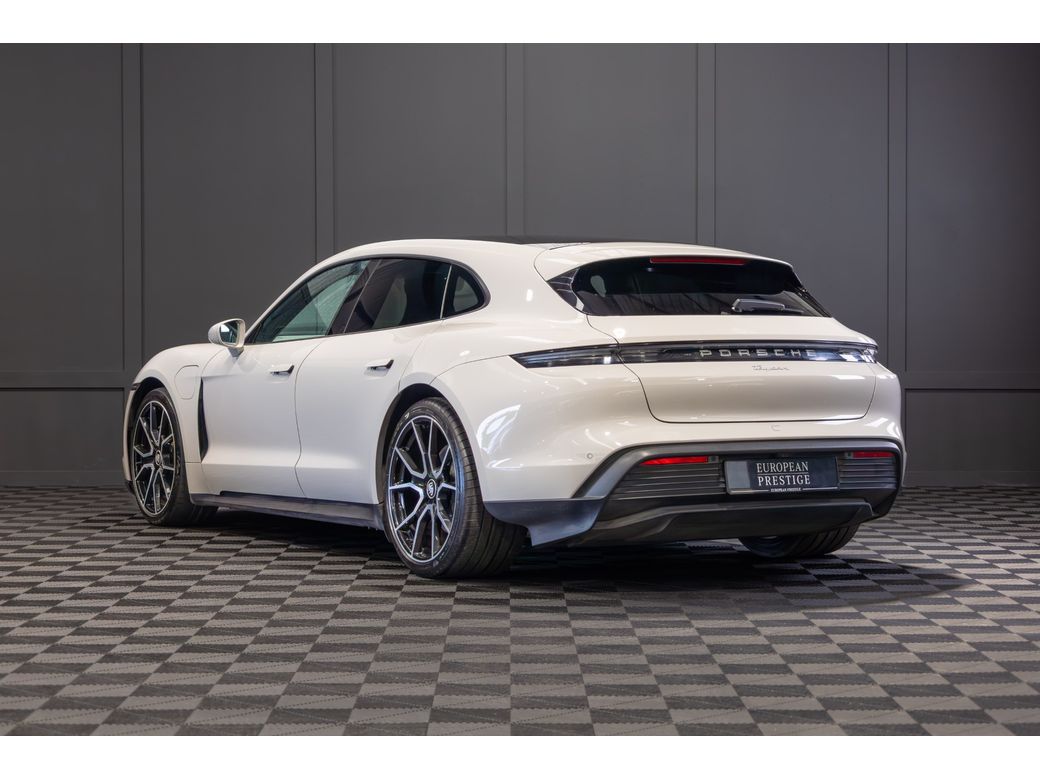 2023 Porsche Taycan