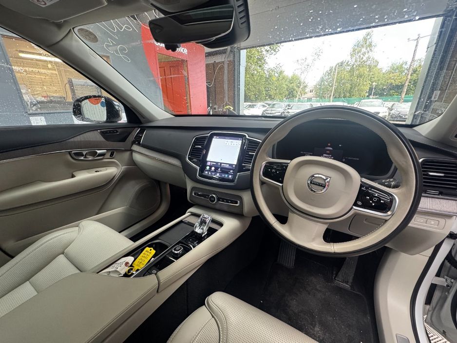 2023 Volvo XC90