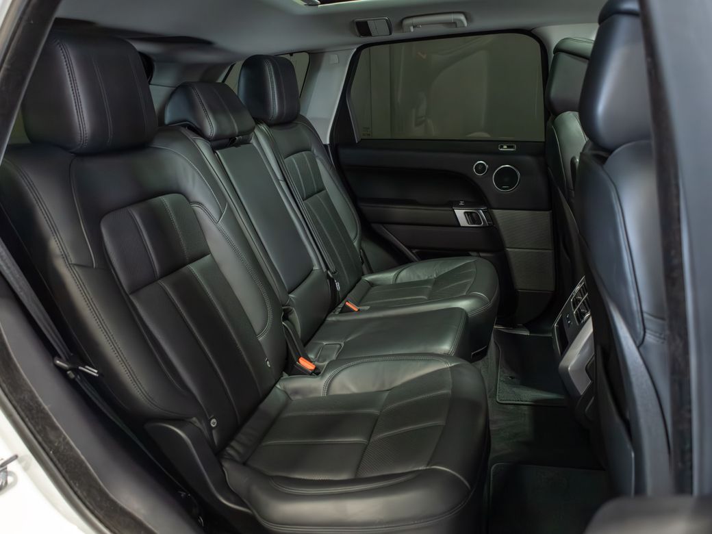 2020 Land Rover Range Rover Sport