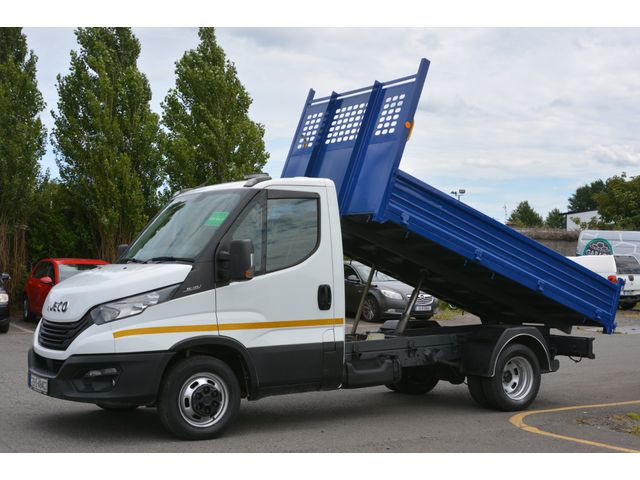 vehicle for sale from Murphy's Truck & Van