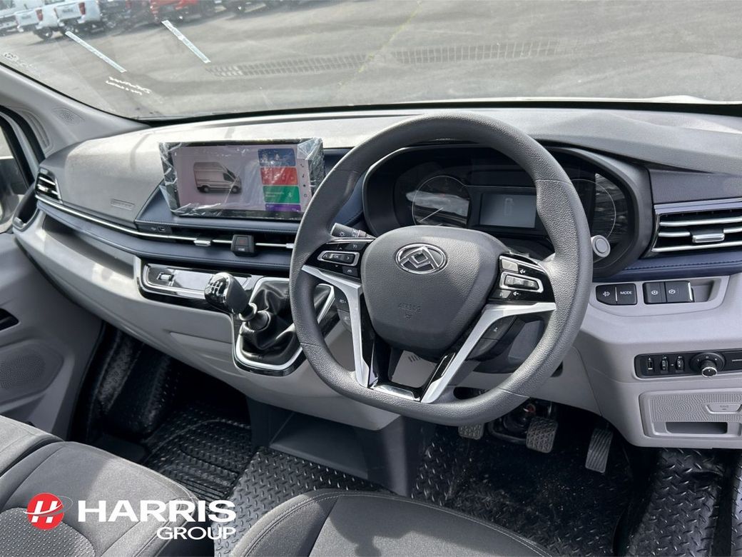 2026 White Maxus Deliver 9