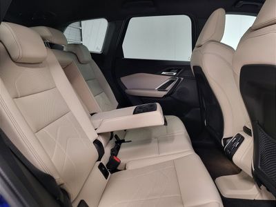 2025 BMW iX1