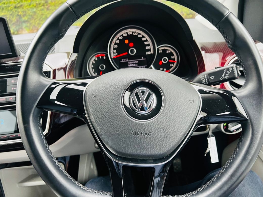 2019 Volkswagen up!