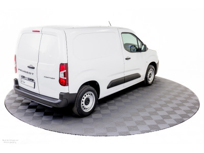 2026 Peugeot Partner