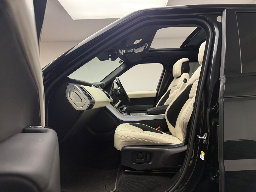 2021 Land Rover Range Rover Sport