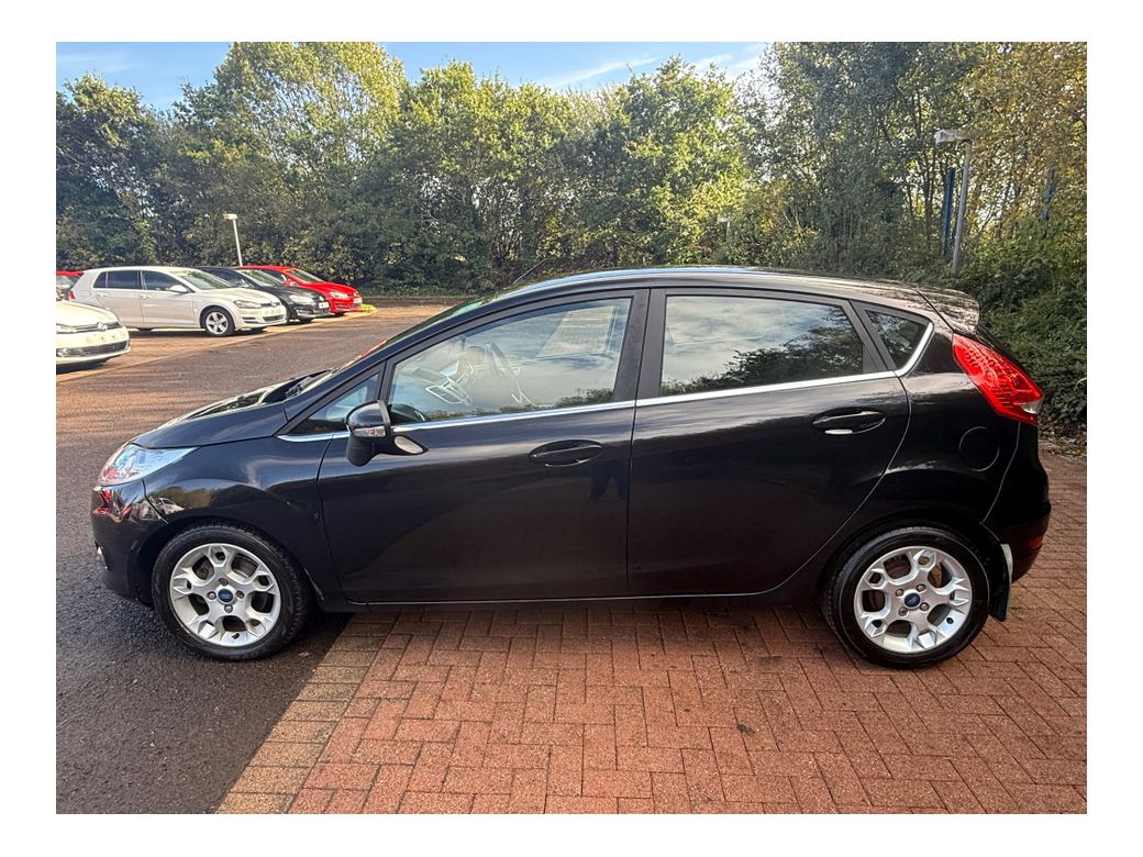 2011 Ford Fiesta