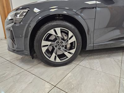 2024 Audi Q8