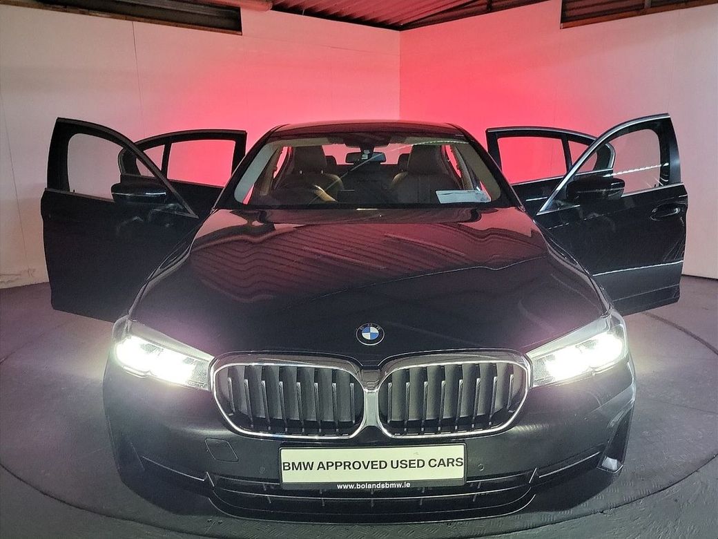 2021 BMW 5 Series