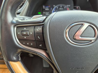 2021 Lexus ES 300h