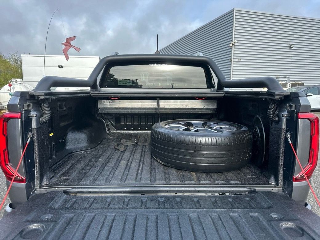 2024 Volkswagen Amarok
