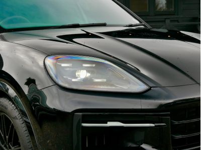 2025 Porsche Cayenne