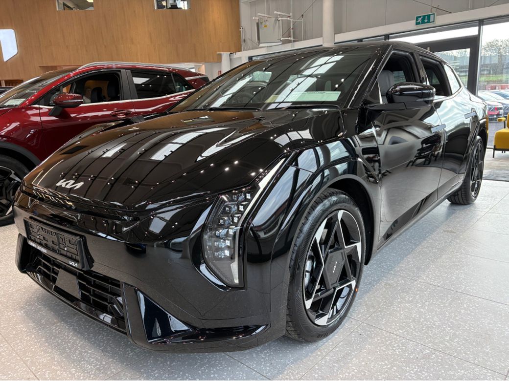 2025 Kia EV4