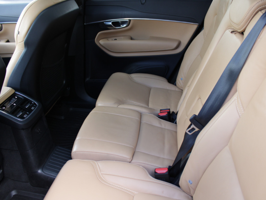 2023 Volvo XC90