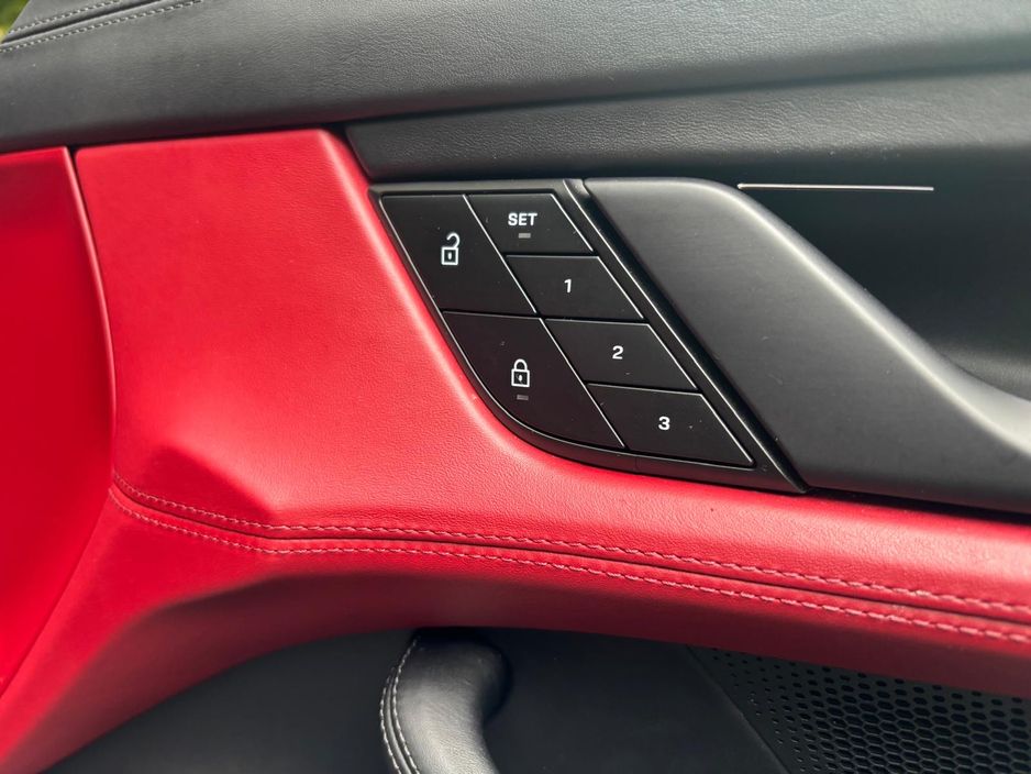 2022 Porsche Taycan