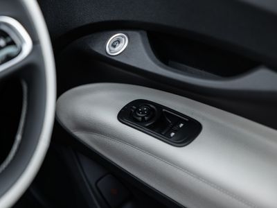 2025 Fiat 500
