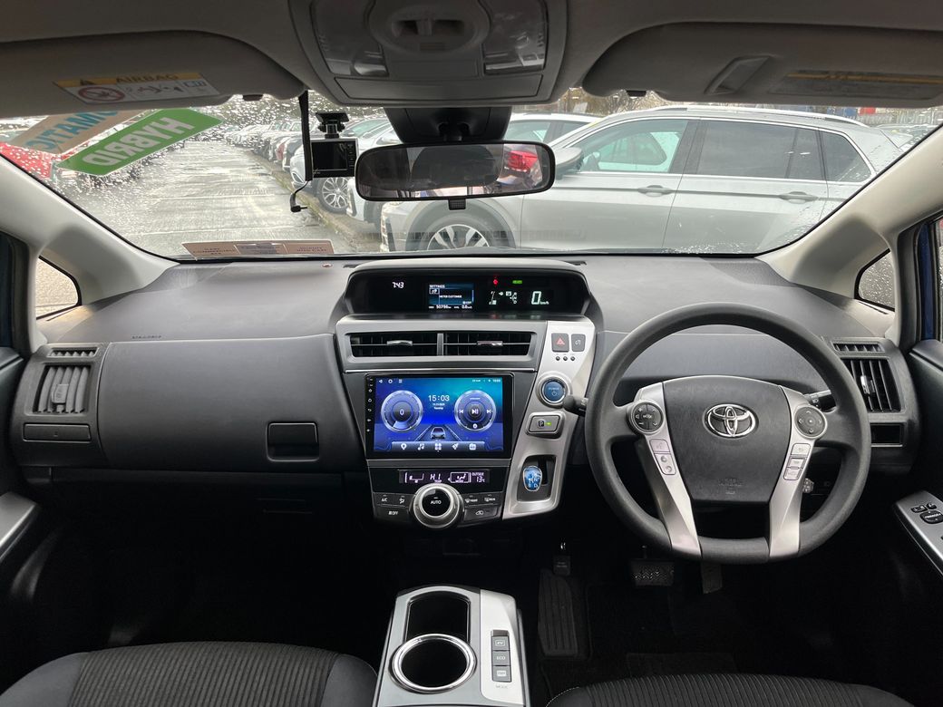 2018 Toyota Prius Alpha