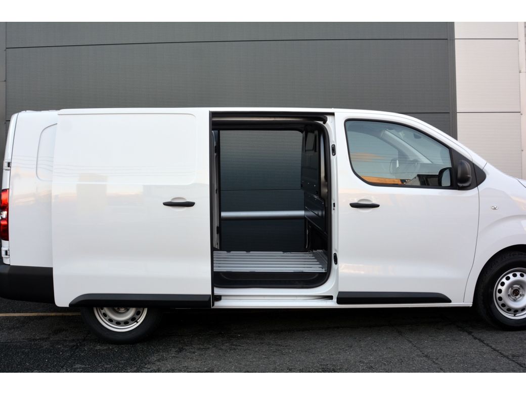 2025 Opel Vivaro