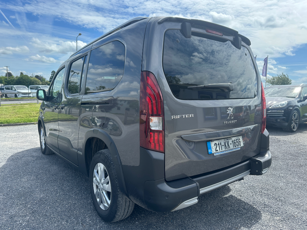 2021 Peugeot Rifter