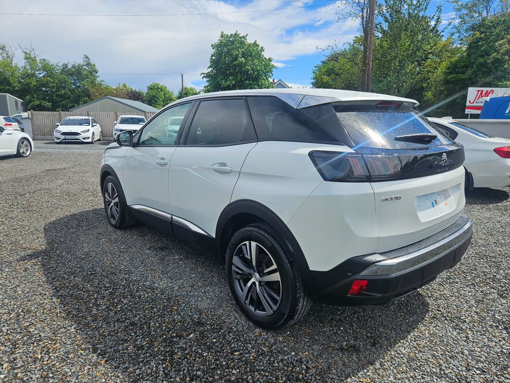 2021 Peugeot 5008