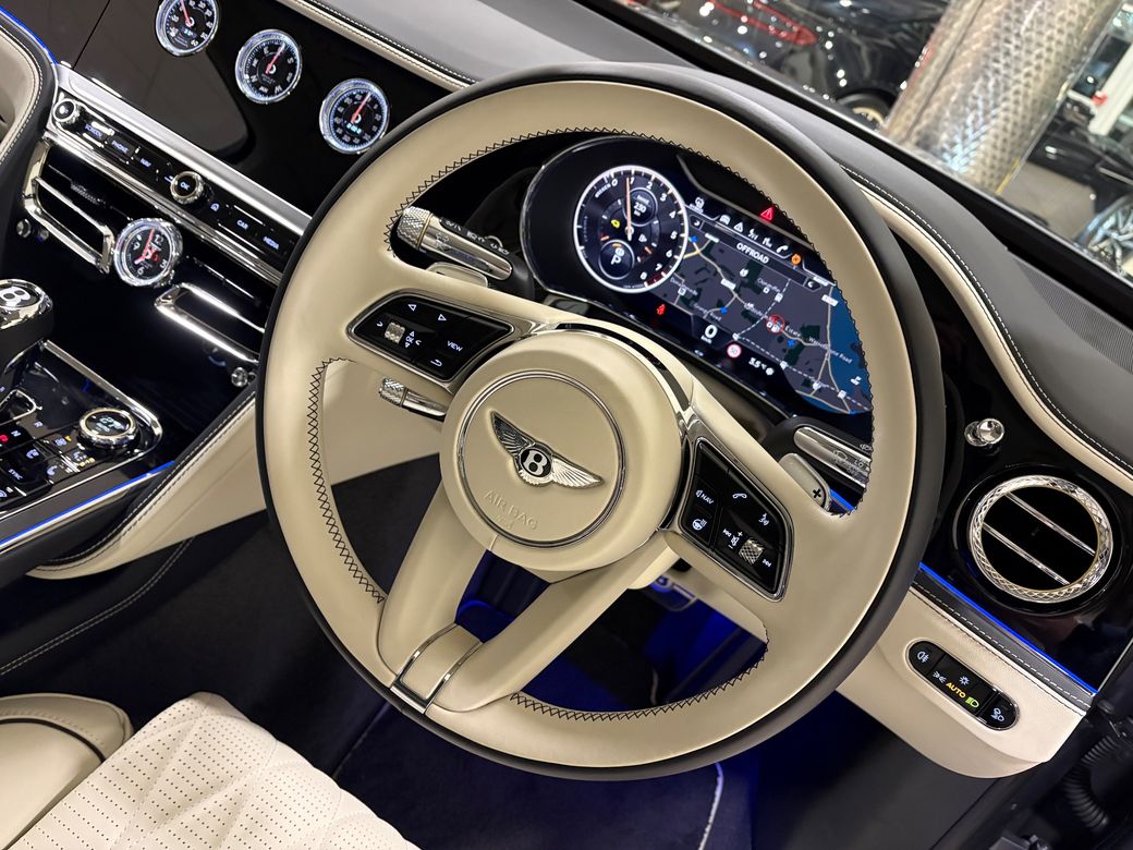 2025 Bentley Flying Spur