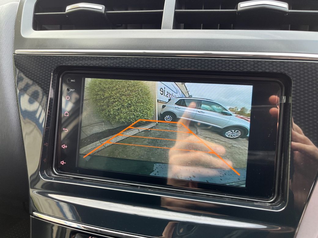 2016 Toyota Prius Alpha