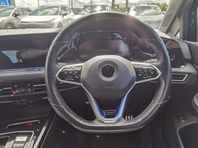 2022 Volkswagen Golf
