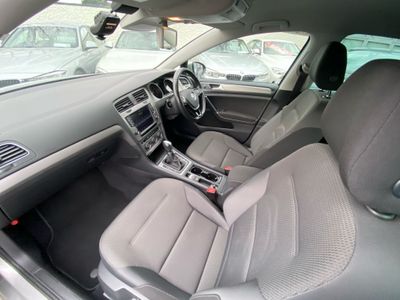 2016 Volkswagen Golf