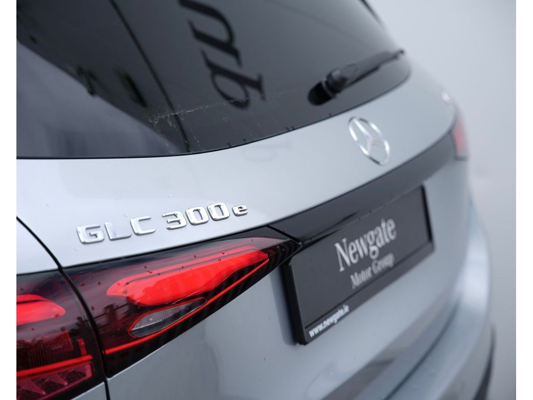 2025 Mercedes-Benz GLC Class