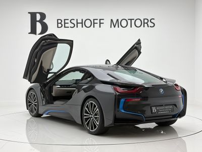 2016 BMW i8