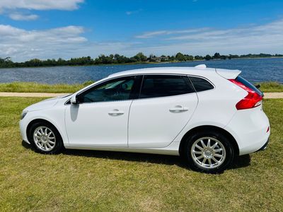 2014 Volvo V40