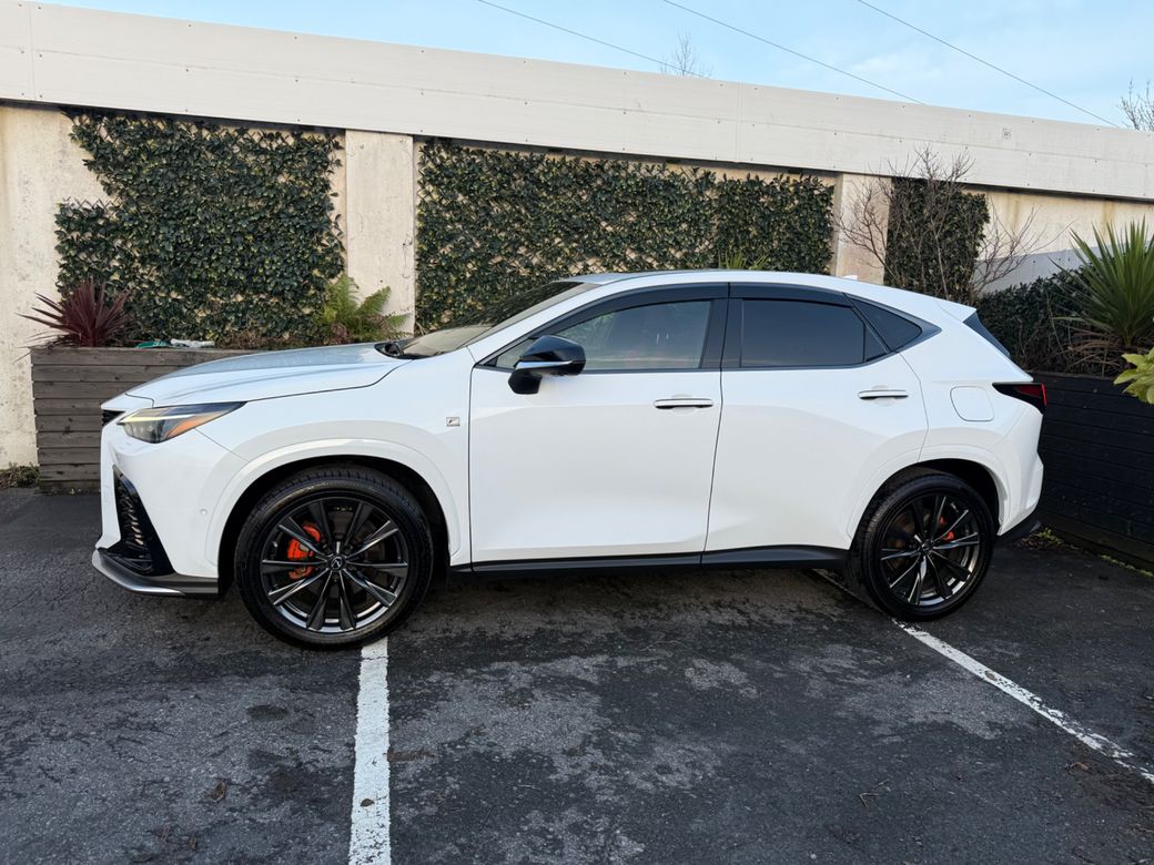 2022 Lexus NX 300h