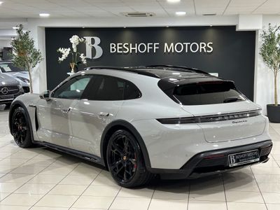2022 Porsche Taycan