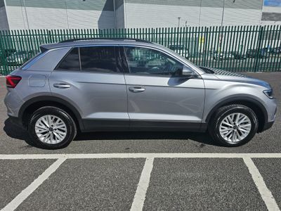 2023 Volkswagen T-Roc
