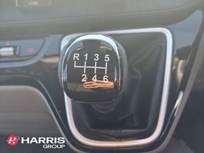 2025 White Maxus Deliver 7