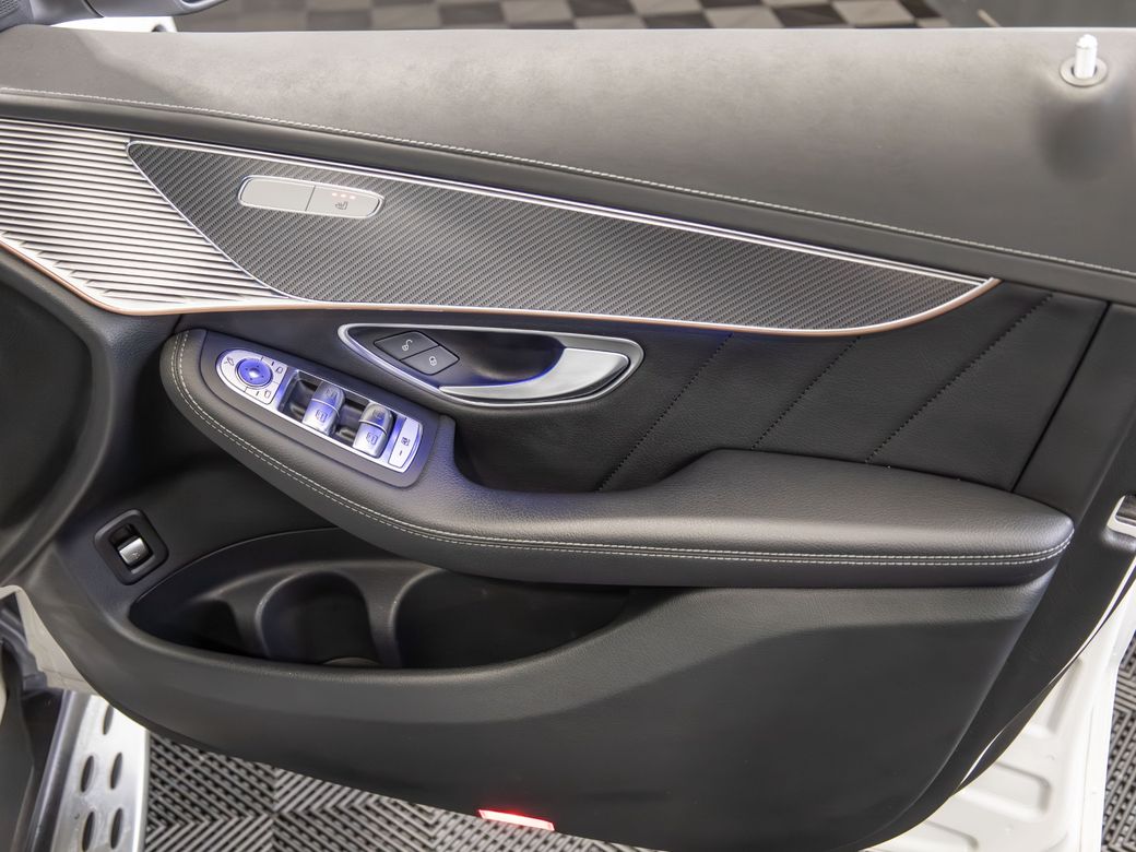 2021 Mercedes-Benz EQC