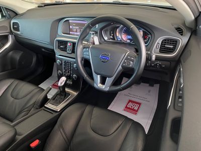 2013 Volvo V40