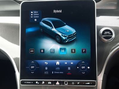 2024 Mercedes-Benz GLC Class
