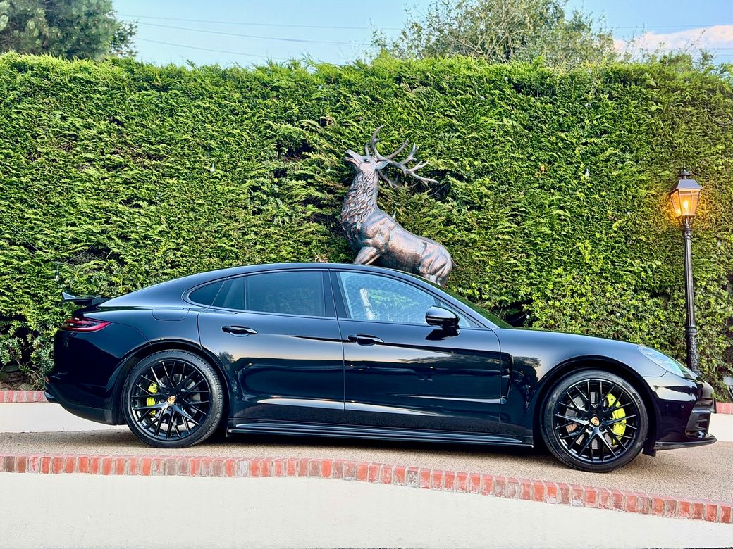 2018 Porsche Panamera