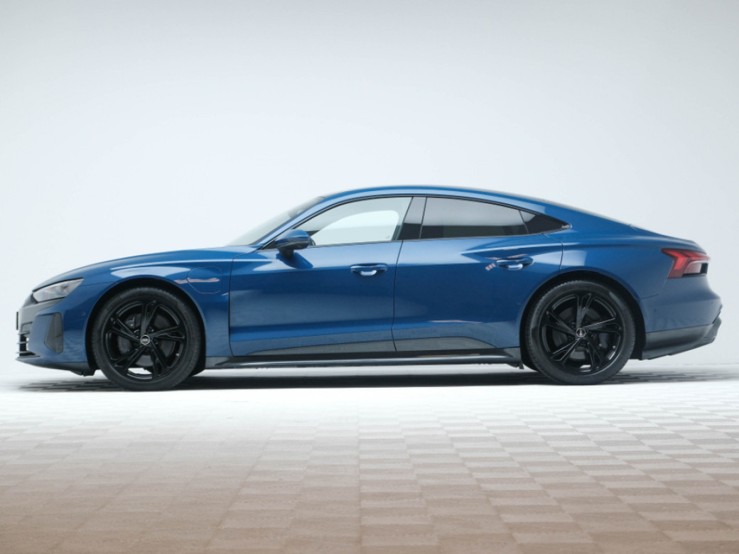 2022 Audi e-tron GT
