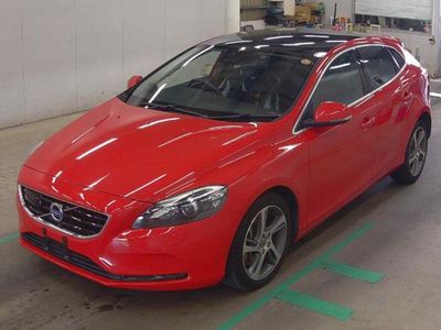 2015 Volvo V40